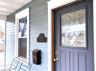 432 S Main St #1F, Pennington, NJ