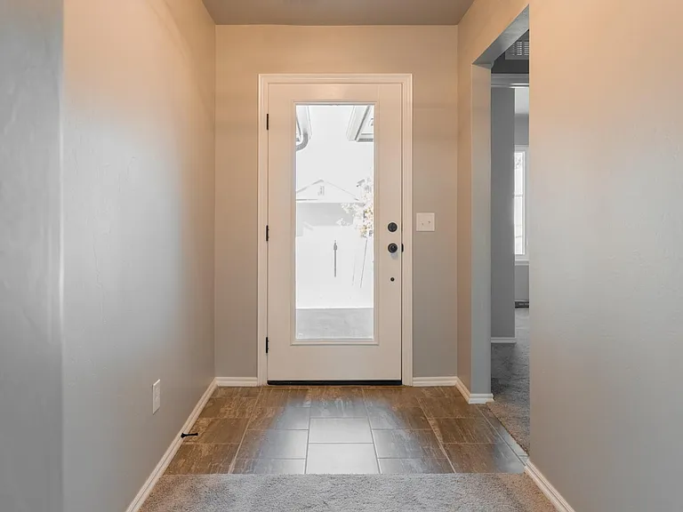4306 W Country Club Dr — Photo 17