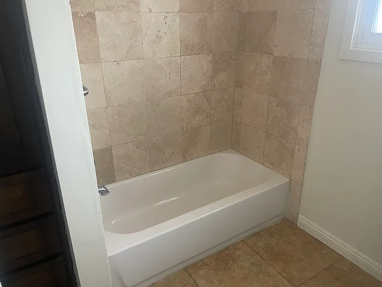 201 S Rampart Blvd #A — Photo 10