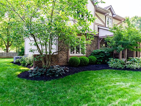 3rd image of 11315 Meadowcroft St NW