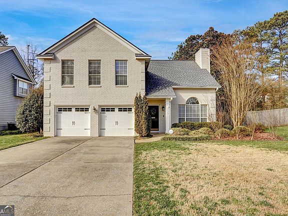 2nd image of 4120 Pineset Dr