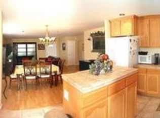 937 S Sharonlee Dr, West Covina, CA 91790