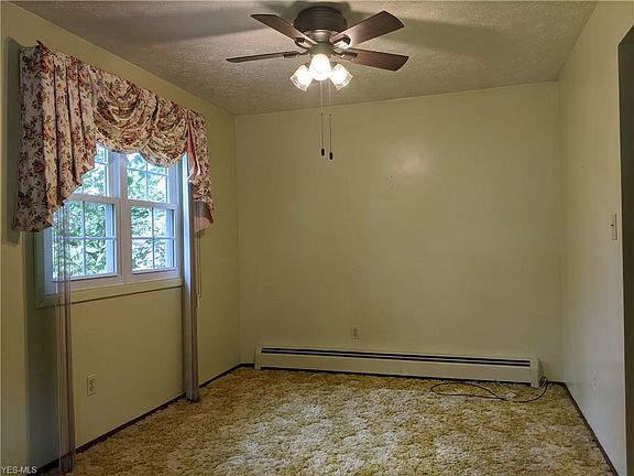 5th image of 1645 Belfair Dr
