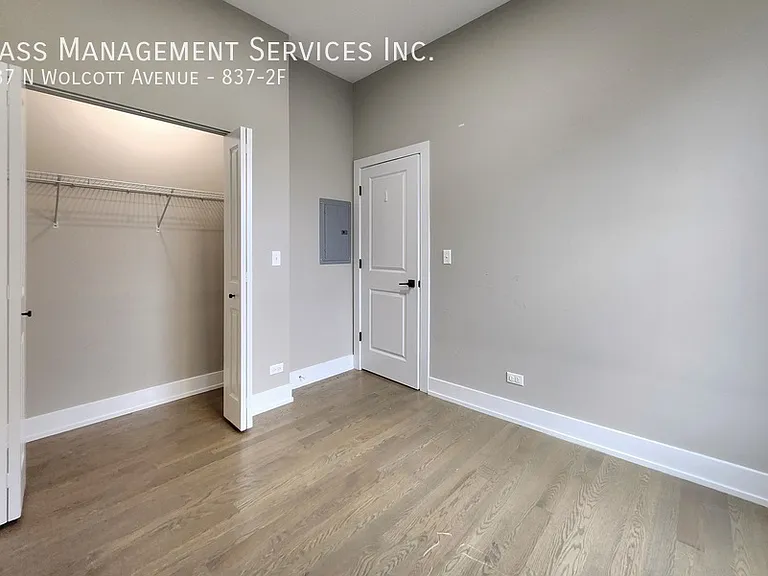 837 N Wolcott Ave #2F — Photo 3