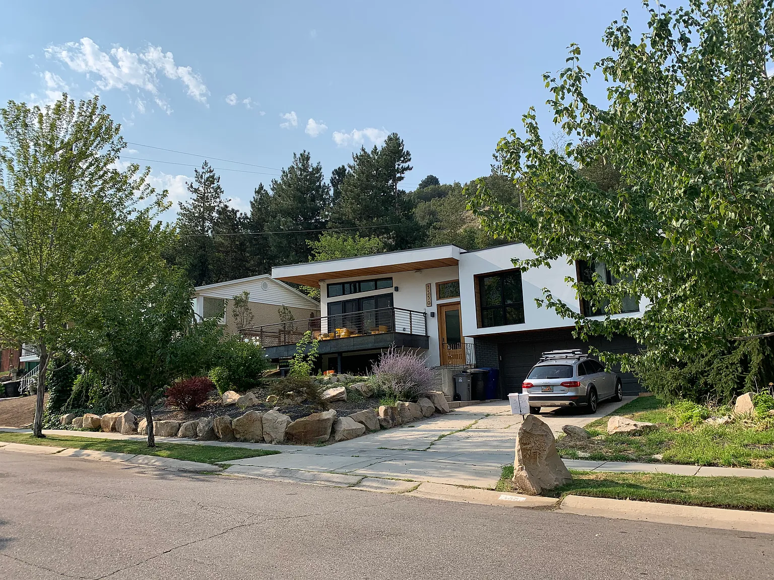 3 bed, 2.5 bath, 1988 sqft, $5,500 — Photo 4