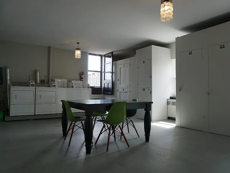 210 Stewart St #16 — Photo 4