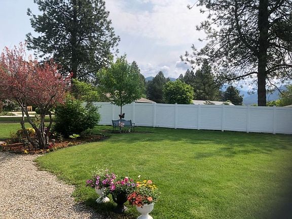 3rd image of 719 Victoria Ct