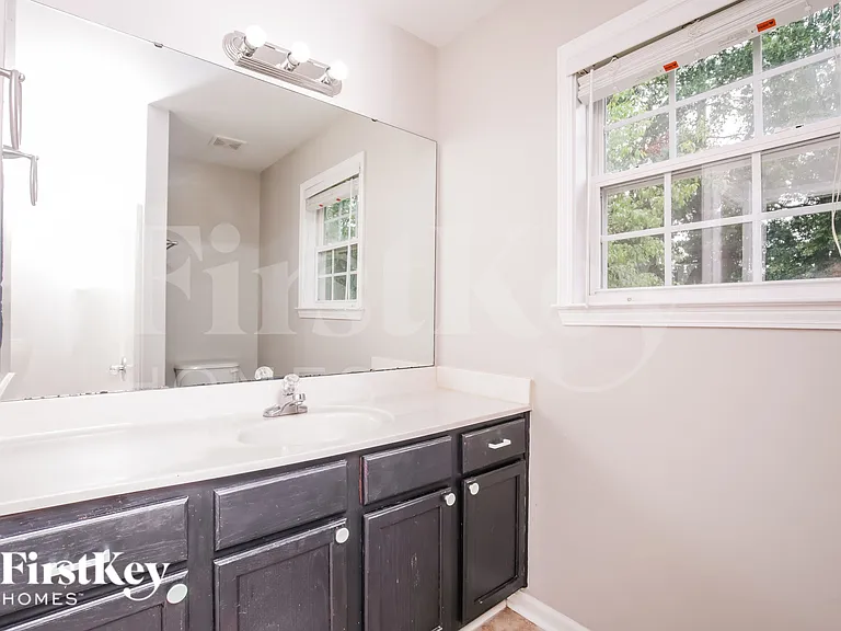 6313 Willowdell Dr — Photo 14