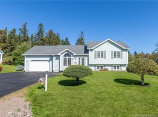 61 Fawcett Ave, Sackville, NB E4L3X3