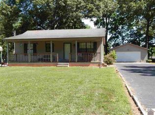 174 Small Ln, Hardin, KY 42048