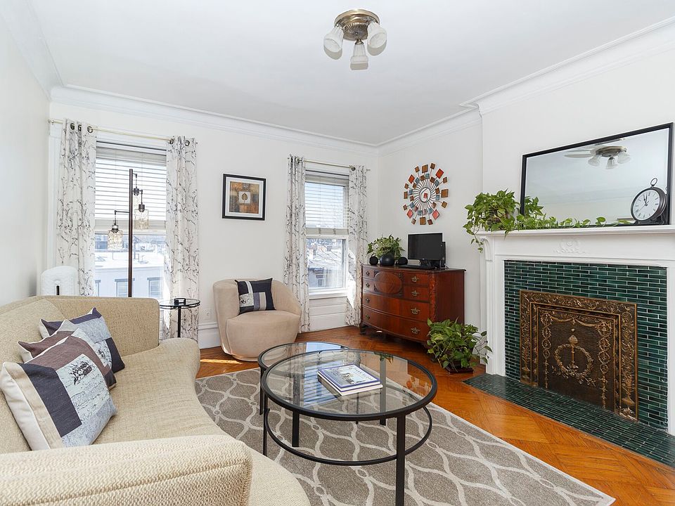 1st image of 298 Garfield Pl APT 5R