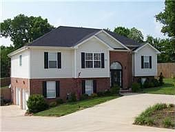 1st image of 2541 Emerald Ct