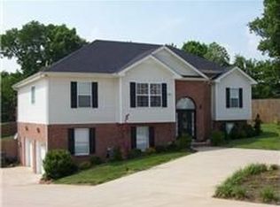 2541 Emerald Ct, Clarksville, TN 37042