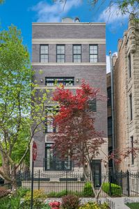 1500 N Cleveland Ave APT 4, Chicago, IL, 60610