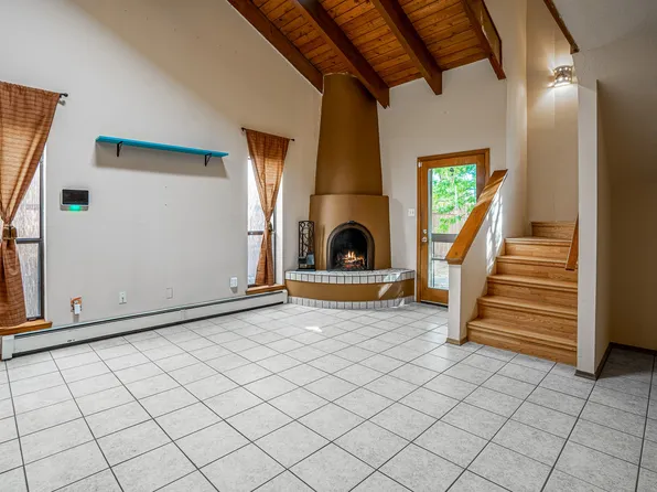 1494 Avenida De Las Americas, Santa Fe, NM 87507