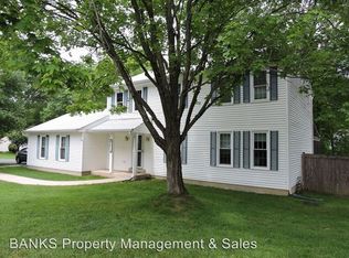 10050 Marshall Pond Rd, Burke, VA 22015