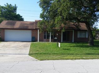 636 N Apache Cir, Deltona, FL 32725