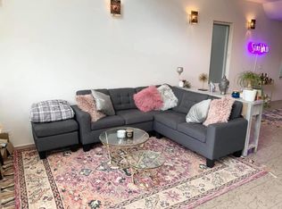 1228 W Wellington Ave #1, Chicago, IL 60657