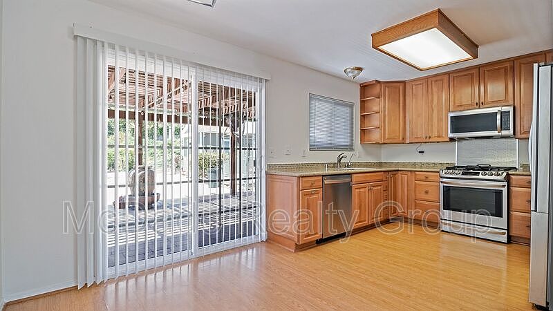 1429 Pine Ridge Rd, Oceanside, CA 92056 | Zillow