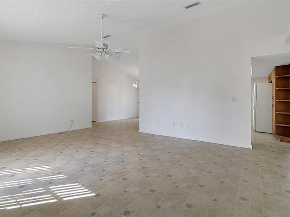 5th image of 14091 SW 32nd Terrace Rd