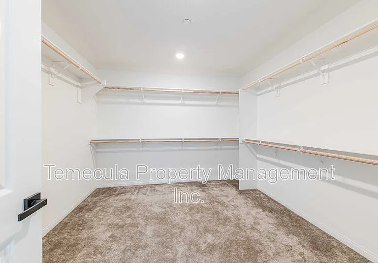 1816 Tapaderos St — Photo 12