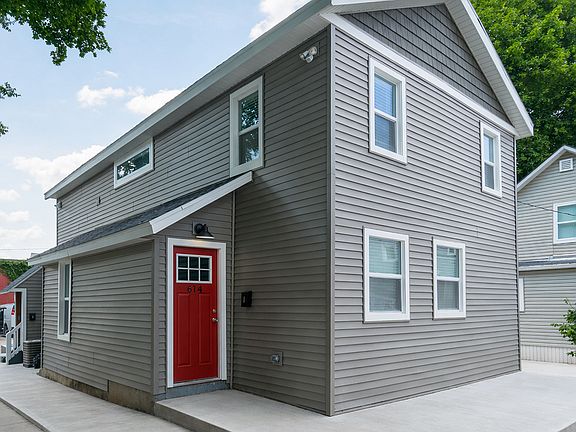 2nd image of 614 4th St NW #2