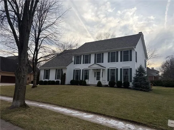 12420 Sagamore Rd, Leawood, KS 66209