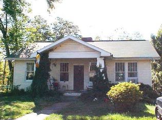 303 Highland Ave, Johnson City, TN 37604