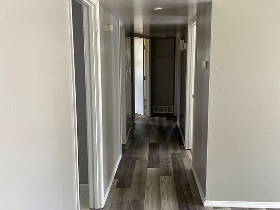 5th image of 2502 Glenwood Dr