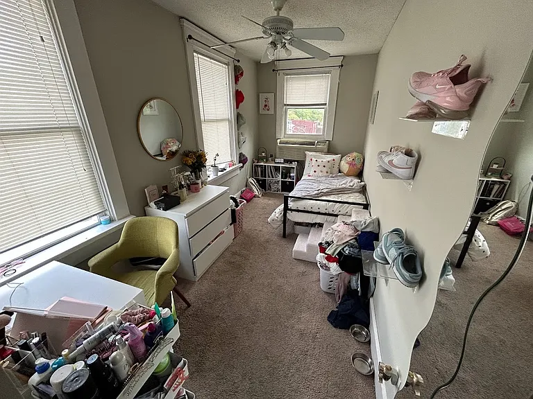 2333 W Clifton Ave #B4 — Photo 7