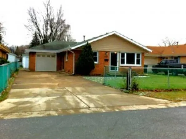 3125 172nd St, Hazel Crest, IL 60429