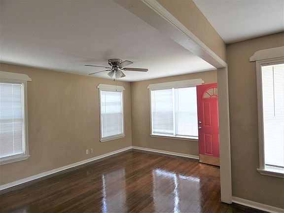 2nd image of 1304 N Tyler St