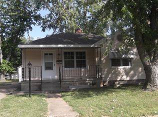 661 S Phillips Ave, Salina, KS 67401