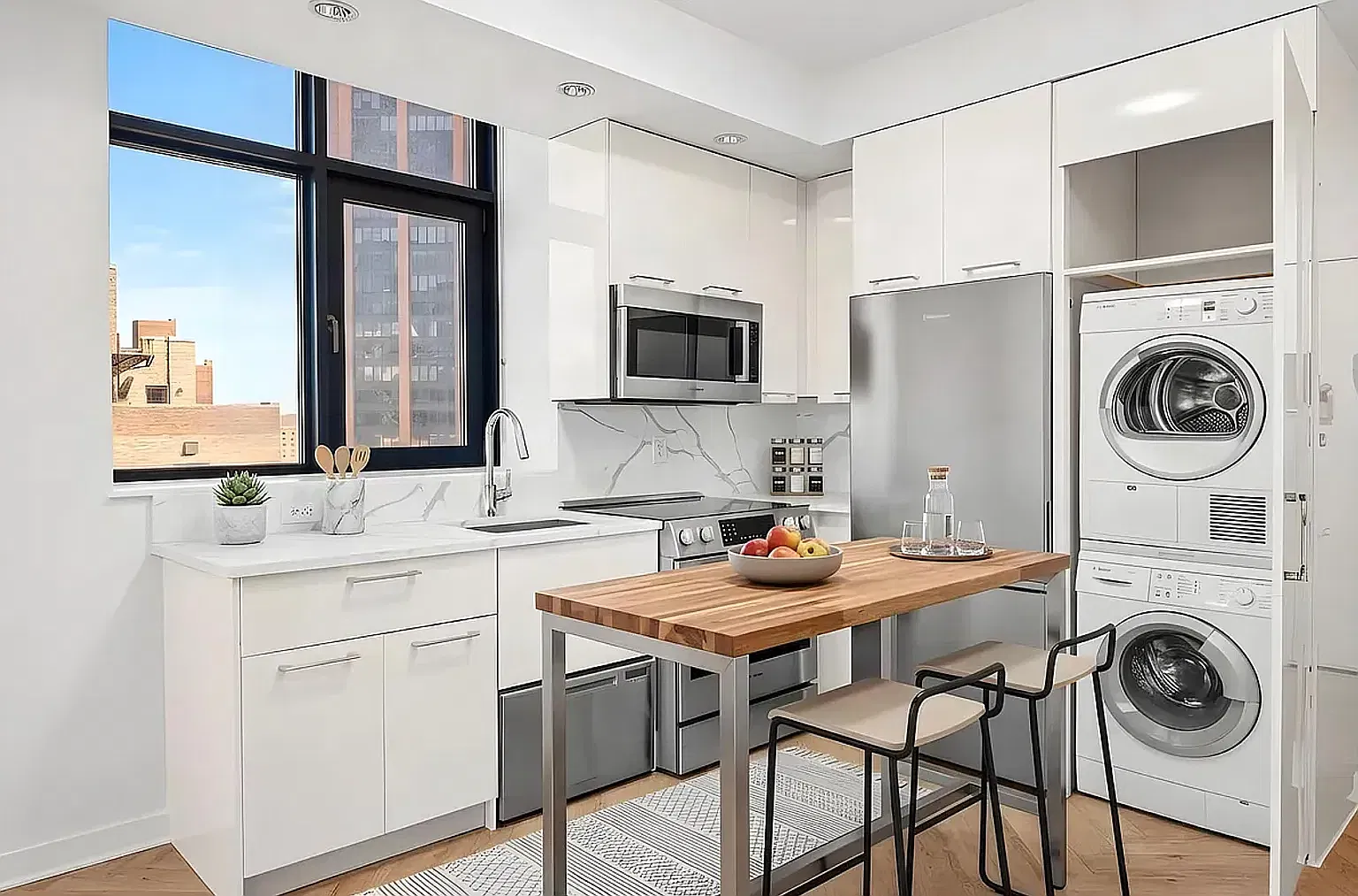 49 East 34th Street — Photo 2