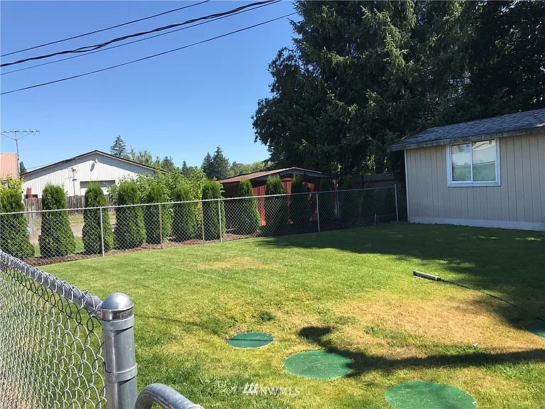 25811 112th St E — Photo 2