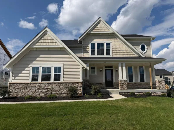 1292 Hawthorne Pkwy, Grove City, OH 43123