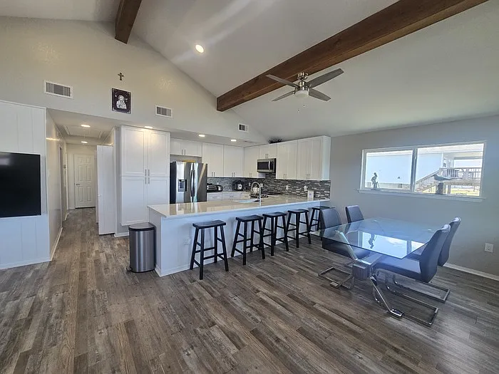211 Redfish Dr — Photo 15