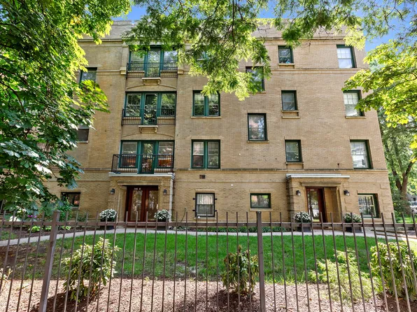 2405 N Orchard St APT 3, Chicago, IL 60614