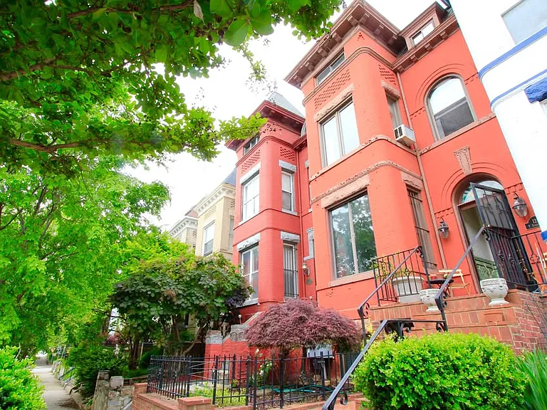125 V St NW #B — Photo 1