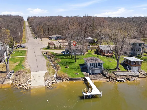 W5625 Faro Springs Rd, Hilbert, WI 54129