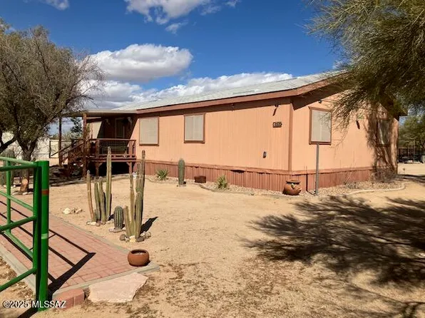 7320 N Desert Plains Dr, Tucson, AZ 85743