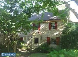 7901 Froebel Rd, Glenside, PA 19038