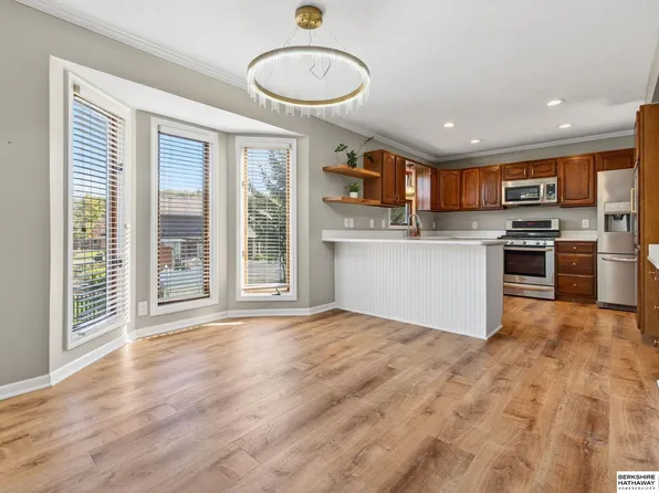 4667 S 152nd Cir, Omaha, NE 68137