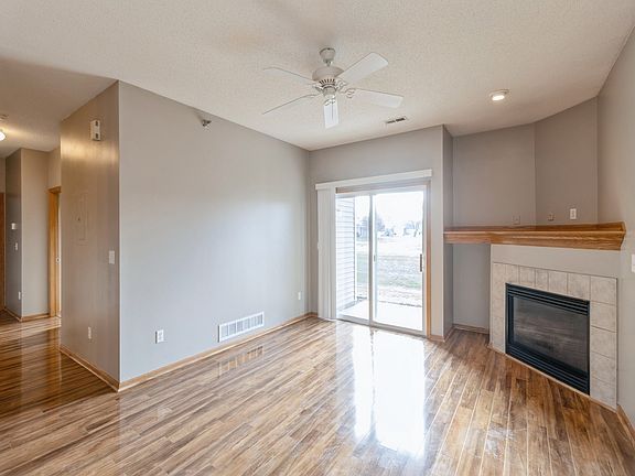 2nd image of 1380 SE Florence Dr Unit 38L