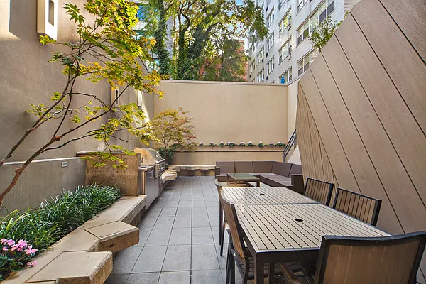 Rented by Brown Harris Stevens | media 23