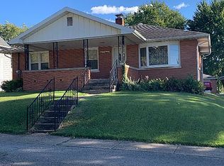 1113 E Walnut St, Boonville, IN 47601