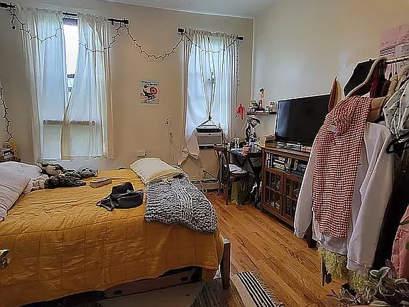 5th image of 270 Himrod St APT 2L