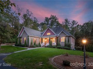 1987 Warrior Fork Trl, Morganton, NC 28655