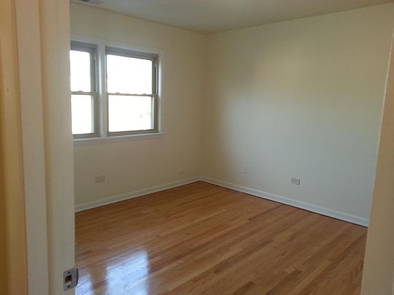 Bedroom Facing In