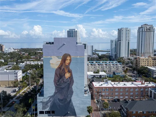 226 5th Ave N APT 804, Saint Petersburg, FL 33701